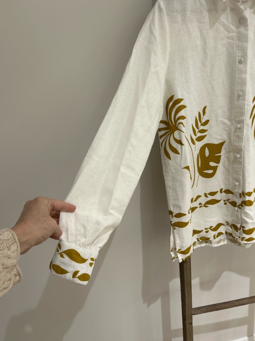 Rachel Zoe Linen Blend Foilage Print Button Down White Shirt Women Size S Earthy - Picture 4 of 10